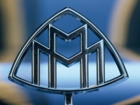 Появление внедорожника Maybach отложено