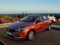 Lada Vesta догнала по продажам Lada Granta